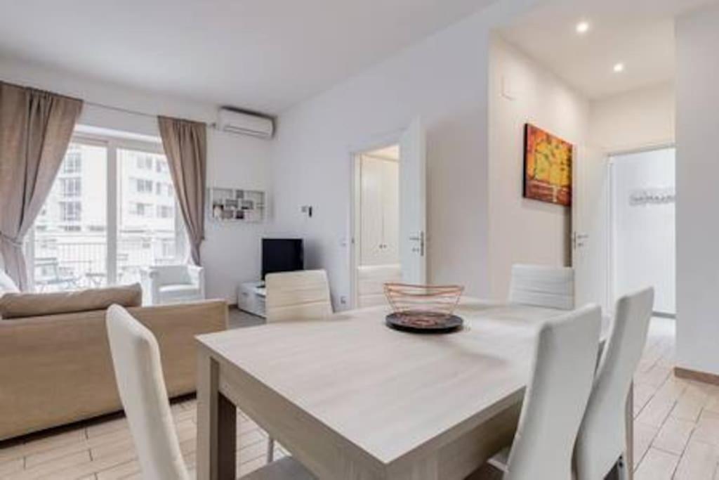 Domus Laterani By Jfm - Comfortable Apartment Big Terrace Colosseo 로마 외부 사진