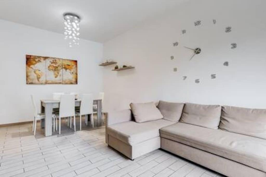 Domus Laterani By Jfm - Comfortable Apartment Big Terrace Colosseo 로마 외부 사진