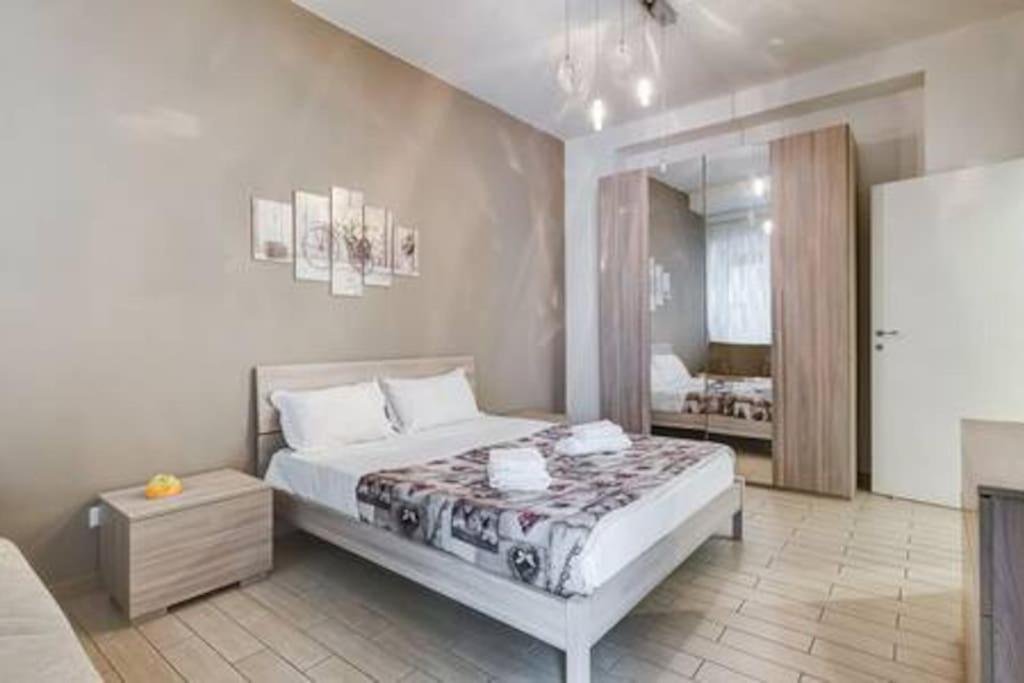 Domus Laterani By Jfm - Comfortable Apartment Big Terrace Colosseo 로마 외부 사진