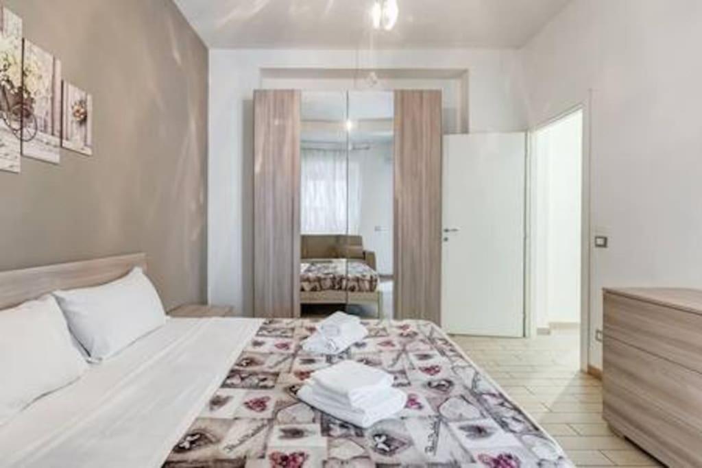 Domus Laterani By Jfm - Comfortable Apartment Big Terrace Colosseo 로마 외부 사진
