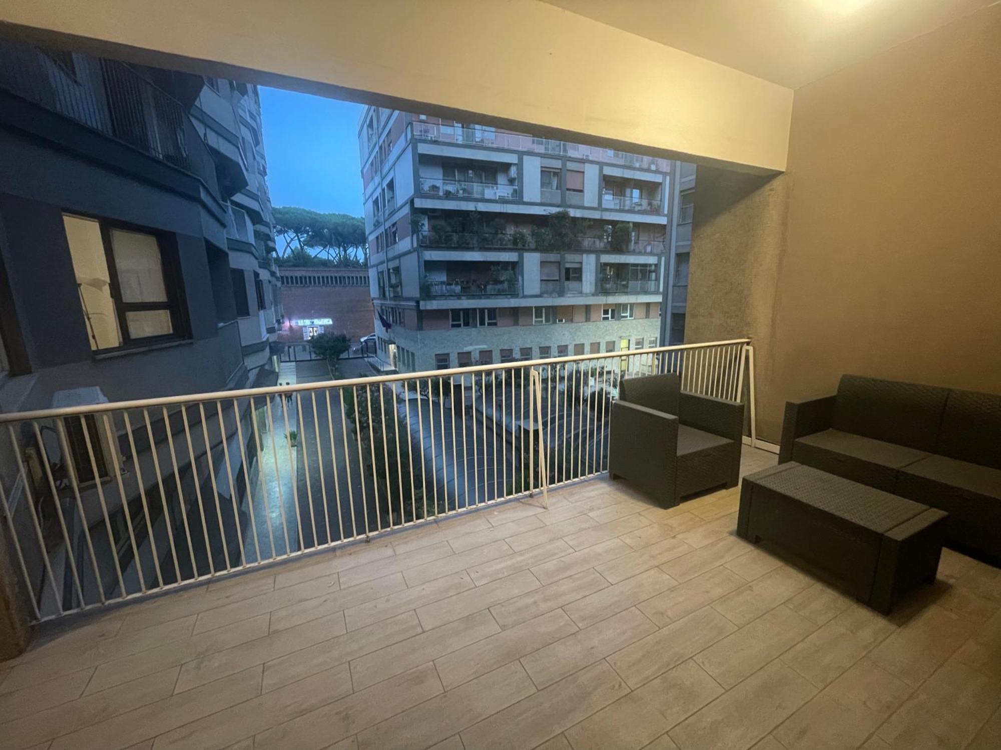 Domus Laterani By Jfm - Comfortable Apartment Big Terrace Colosseo 로마 외부 사진