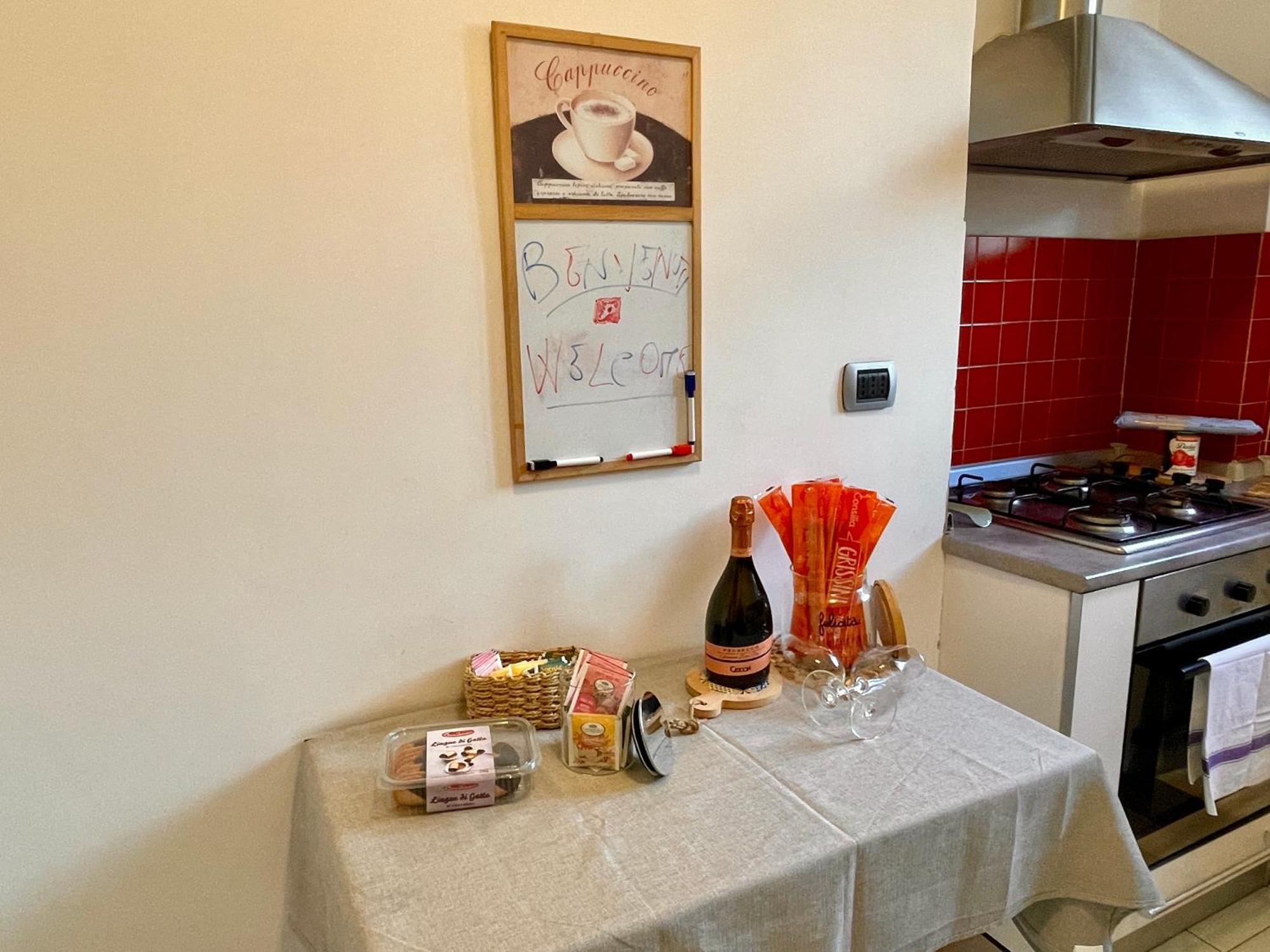 Domus Laterani By Jfm - Comfortable Apartment Big Terrace Colosseo 로마 외부 사진
